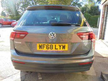 Volkswagen Tiguan 2.0 TDI SE Navigation DSG 4Motion Euro 6 (s/s) 5dr