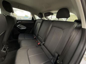 Audi Q3 SPORT 35 TDI S-A