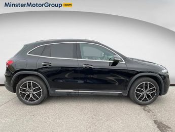 Mercedes-Benz Eqa 300 AMG LNE PREMIUM 4MATIC