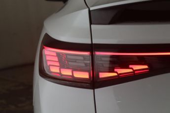 Volkswagen ID.5 Pro 77kWh Style Auto 5dr