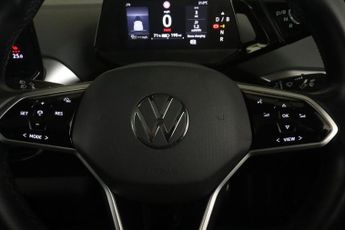 Volkswagen ID.5 Pro 77kWh Style Auto 5dr