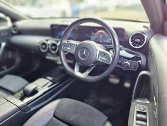 Mercedes-Benz A Class 1.3 A250e 15.6kWh AMG Line (Executive) 8G-DCT Euro 6 (s/s) 5dr
