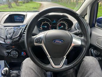 Ford Fiesta 1.5 TDCi Zetec Euro 6 5dr