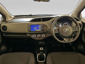 Toyota Yaris 1.5 VVT-i Icon Hatchback 5dr Petrol Manual Euro 6 (111 ps)