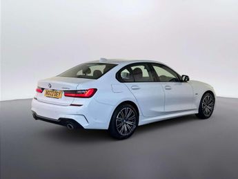 BMW 3 Series 2.0 330e 12kWh M Sport Saloon 4dr Petrol Plug-in Hybrid Auto Eur