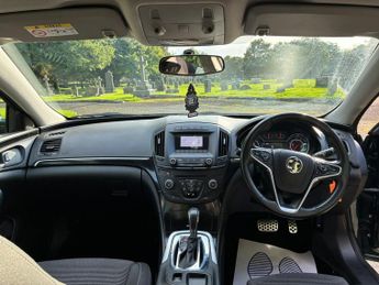 Vauxhall Insignia 2.0 CDTi SRi Auto Euro 5 5dr