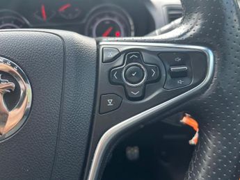 Vauxhall Insignia 2.0 CDTi SRi Auto Euro 5 5dr