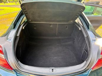 Vauxhall Insignia 2.0 CDTi SRi Auto Euro 5 5dr