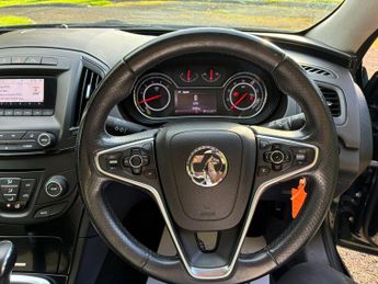 Vauxhall Insignia 2.0 CDTi SRi Auto Euro 5 5dr