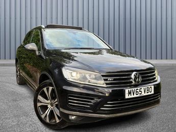 Volkswagen Touareg 3.0 TDI V6 BlueMotion Tech R-Line Tiptronic 4WD Euro 6 (s/s) 5dr