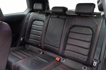 Volkswagen Golf 2.0 TSI GTI DSG Euro 6 (s/s) 3dr