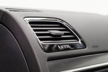 Volkswagen Golf 2.0 TSI GTI DSG Euro 6 (s/s) 3dr