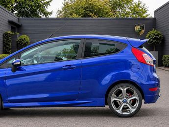 Ford Fiesta 1.6T EcoBoost ST-2 Euro 6 3dr