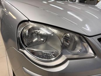 Volkswagen Polo 1.4 S 5dr