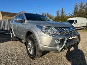 Mitsubishi L200 2.4 DI-D DC Warrior Auto 4WD Euro 5 4dr