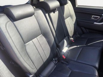 Land Rover Discovery Sport 2.0 TD4 HSE Black Auto 4WD Euro 6 (s/s) 5dr