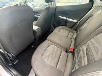 Kia Ceed 1.4 CRDi 1 Euro 5 5dr