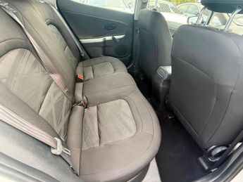 Kia Ceed 1.4 CRDi 1 Euro 5 5dr