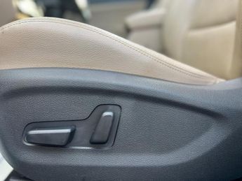 Hyundai TUCSON 2.0 CRDi Premium SE Auto 4WD Euro 6 5dr