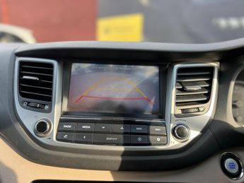 Hyundai TUCSON 2.0 CRDi Premium SE Auto 4WD Euro 6 5dr