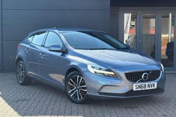 Volvo V40 2.0 T2 GPF Momentum Nav Plus Hatchback 5dr Petrol Manual Euro 6 