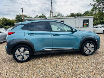 Hyundai KONA 64kWh Premium Auto 5dr (7kW Charger)