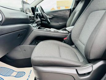 Hyundai KONA 64kWh Premium Auto 5dr (7kW Charger)
