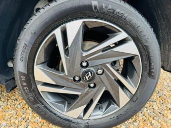 Hyundai BAYON 1.0 T-GDi MHEV SE Connect DCT Euro 6 (s/s) 5dr