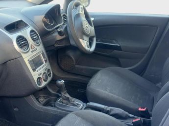 Vauxhall Corsa 1.4 16V Exclusiv Auto Euro 5 5dr (A/C)