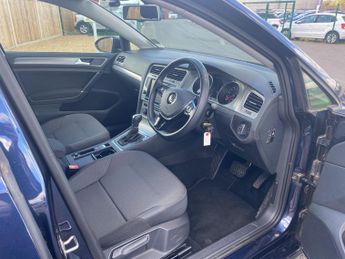 Volkswagen Golf 1.2 TSI BlueMotion Tech S DSG Euro 5 (s/s) 5dr