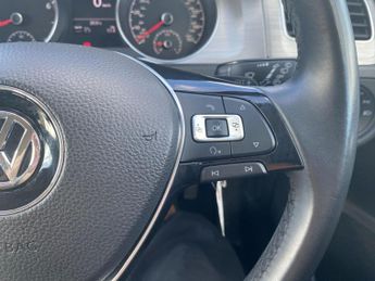 Volkswagen Golf 1.2 TSI BlueMotion Tech S DSG Euro 5 (s/s) 5dr