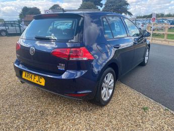 Volkswagen Golf 1.2 TSI BlueMotion Tech S DSG Euro 5 (s/s) 5dr