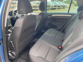 Volkswagen Golf 1.2 Bluemotion SE Tech 5dr Auto Euro 6