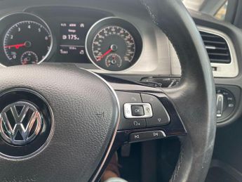 Volkswagen Golf 1.2 Bluemotion SE Tech 5dr Auto Euro 6
