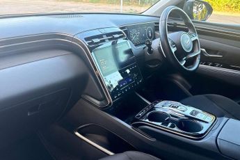 Hyundai Tucson 1.6 TGDi Plug-in Hybrid Premium 5dr 4WD Auto
