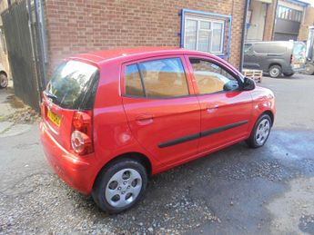 Kia Picanto 1.1 Strike 5dr