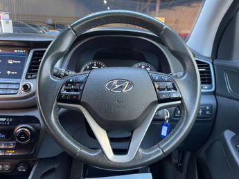 Hyundai TUCSON 1.7 CRDi Blue Drive SE Nav DCT Euro 6 (s/s) 5dr