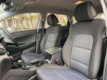 Hyundai TUCSON 1.7 CRDi Blue Drive SE Nav DCT Euro 6 (s/s) 5dr