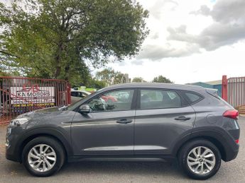 Hyundai TUCSON 1.7 CRDi Blue Drive SE Nav DCT Euro 6 (s/s) 5dr