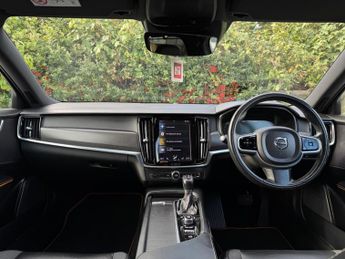 Volvo V90 Cross Country 2.0 D4 Volvo Ocean Race Auto AWD Euro 6 (s/s) 5dr