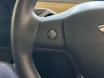 Tesla Model 3 (Dual Motor) Long Range Saloon 4dr Electric Auto 4WDE (346 ps)