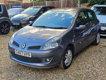 Renault Clio 1.4 16v Dynamique 3dr