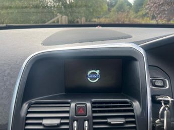 Volvo XC60 2.0 D4 R-Design Lux Nav Auto Euro 6 (s/s) 5dr