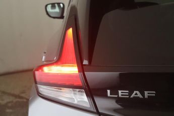 Nissan Leaf 39kWh N-Connecta Auto 5dr