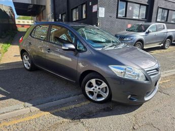 Toyota Auris 1.33 Dual VVT-i TR Euro 4 (s/s) 5dr