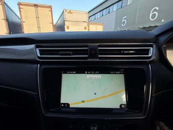 MG MG5 61.1kWh Excite Long Range Auto 5dr