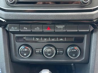 Volkswagen Amarok 3.0 TDI V6 Black Edition Auto 4Motion Euro 6 (s/s) 4dr