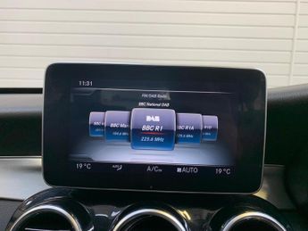 Mercedes-Benz C Class 2.1 C250d Sport (Premium Plus) 7G-Tronic+ Euro 6 (s/s) 4dr