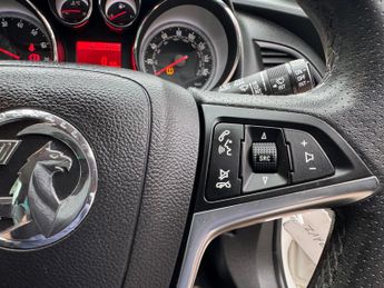 Vauxhall Astra GTC 1.4i Turbo Limited Edition Euro 6 (s/s) 3dr