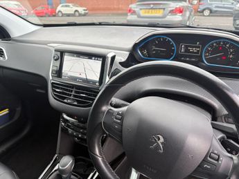 Peugeot 2008 1.2 PureTech Allure Premium EAT Euro 6 (s/s) 5dr